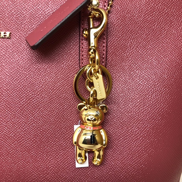 HP 🎉COACH CITY ZIP TOTE ROUGE RED + 3D BEAR CHARM - Picture 4 of 5